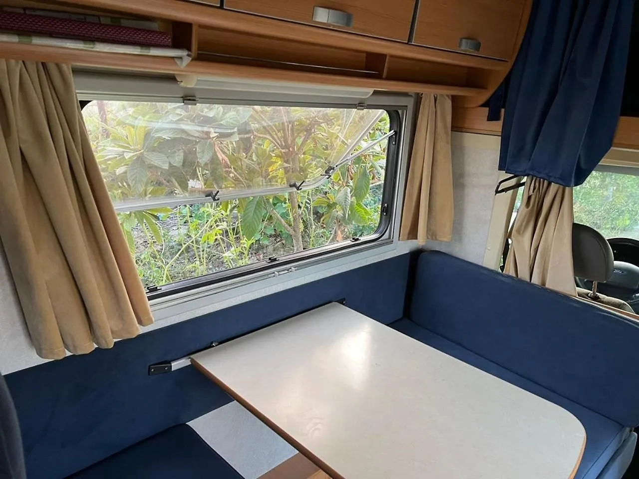Campsite Camper Motorhome Albania Tirana Rental Loreli