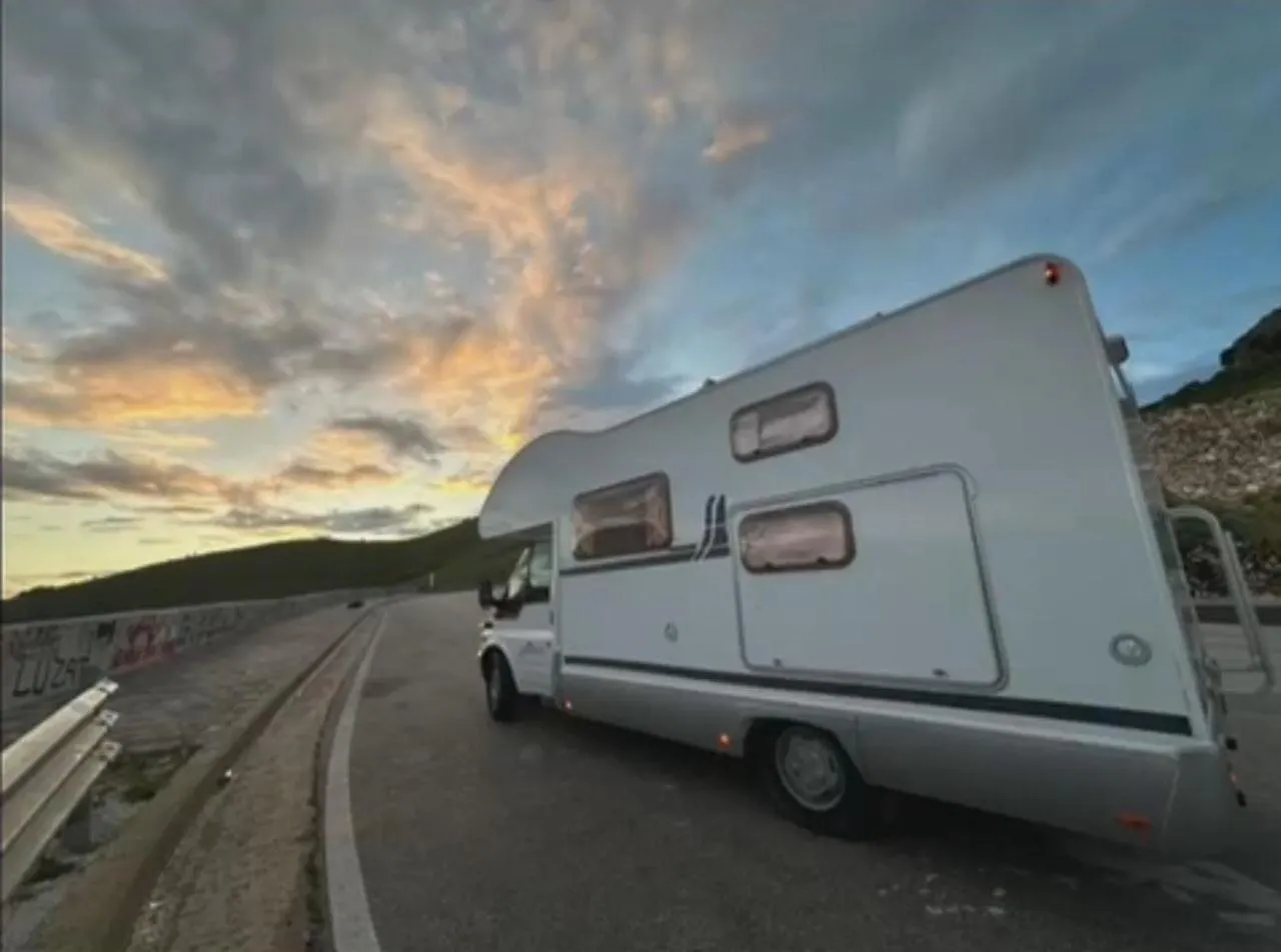 Camper Motorhome Albania Tirana Rental Loreli Campingplads